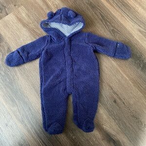 Magnetic Me newborn fleece pram